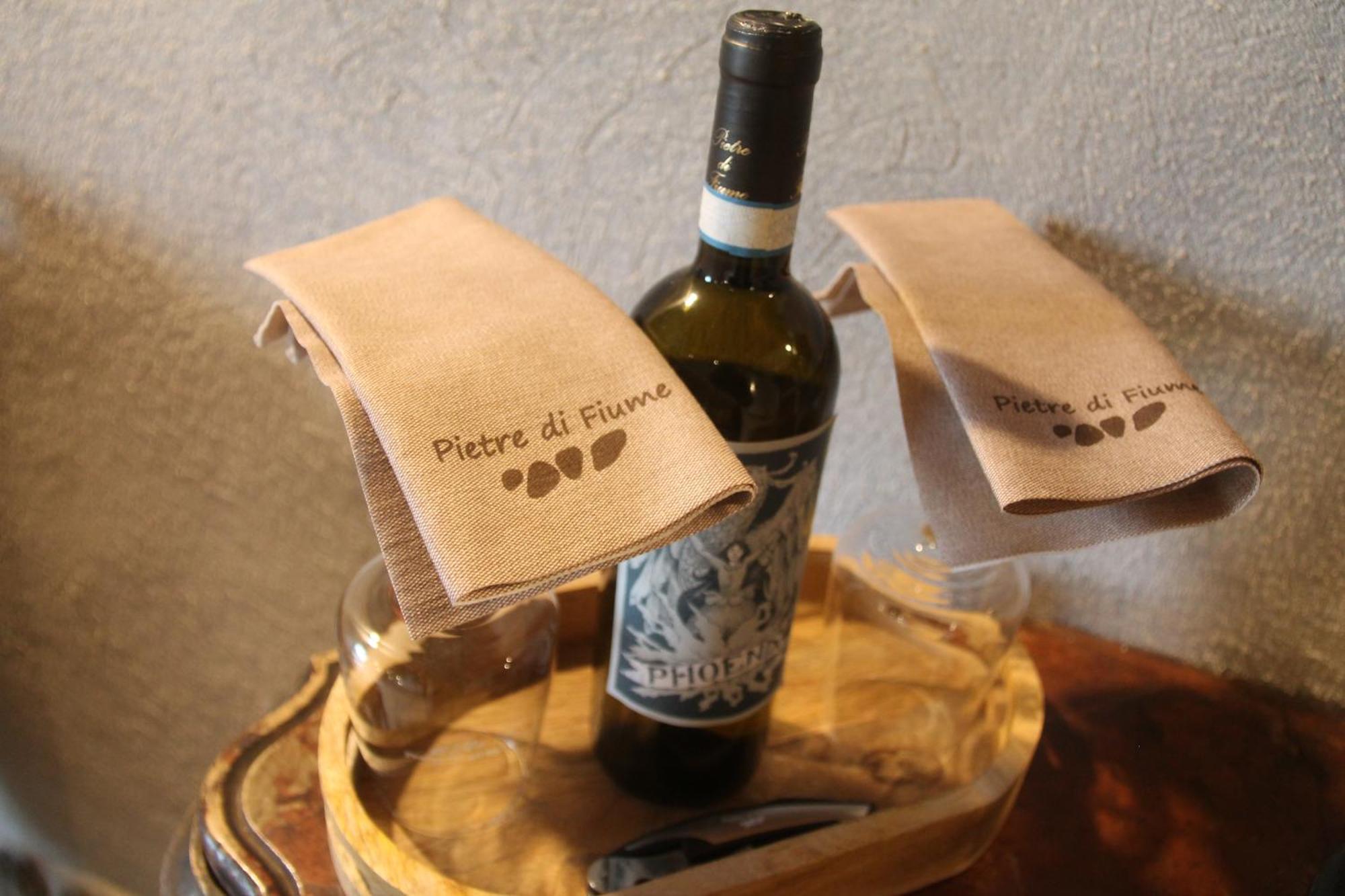 Pietre Di Fiume Villa Apice Luaran gambar