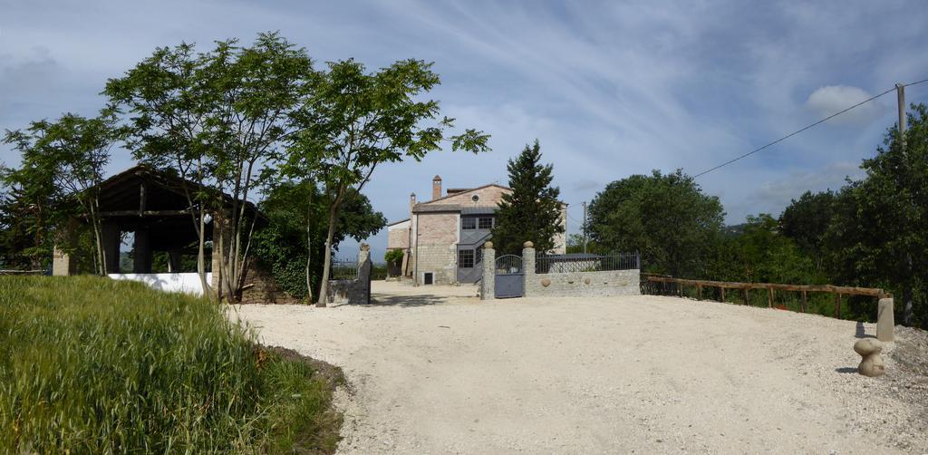 Pietre Di Fiume Villa Apice Luaran gambar