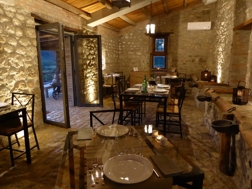 Pietre Di Fiume Villa Apice Luaran gambar