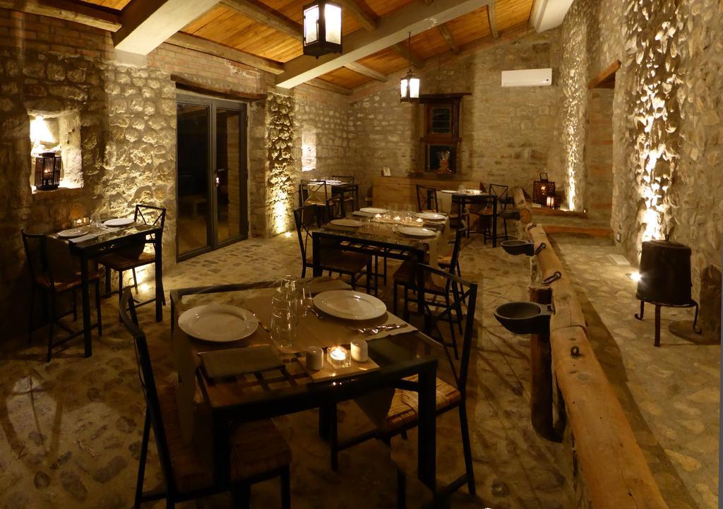 Pietre Di Fiume Villa Apice Luaran gambar