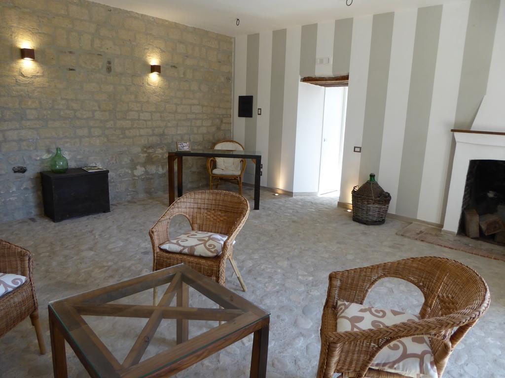 Pietre Di Fiume Villa Apice Luaran gambar