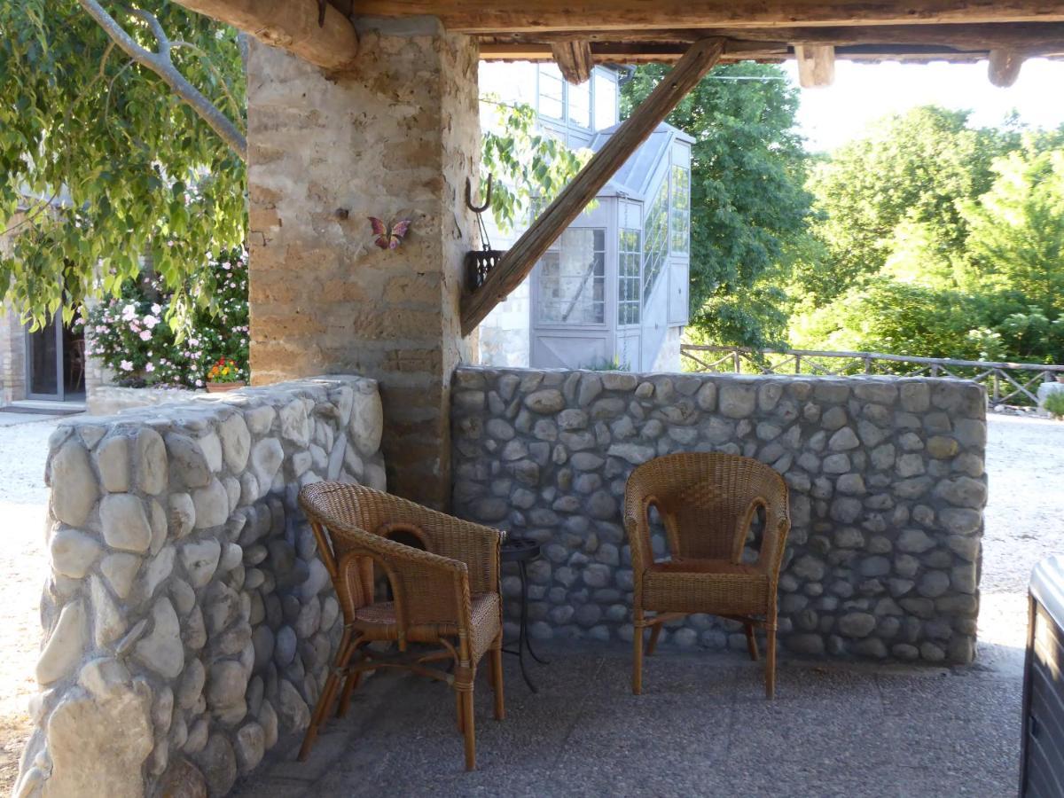 Pietre Di Fiume Villa Apice Luaran gambar