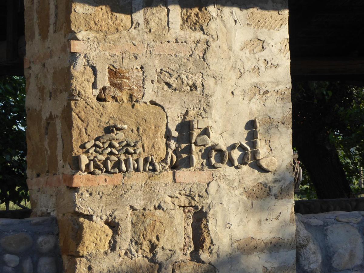 Pietre Di Fiume Villa Apice Luaran gambar